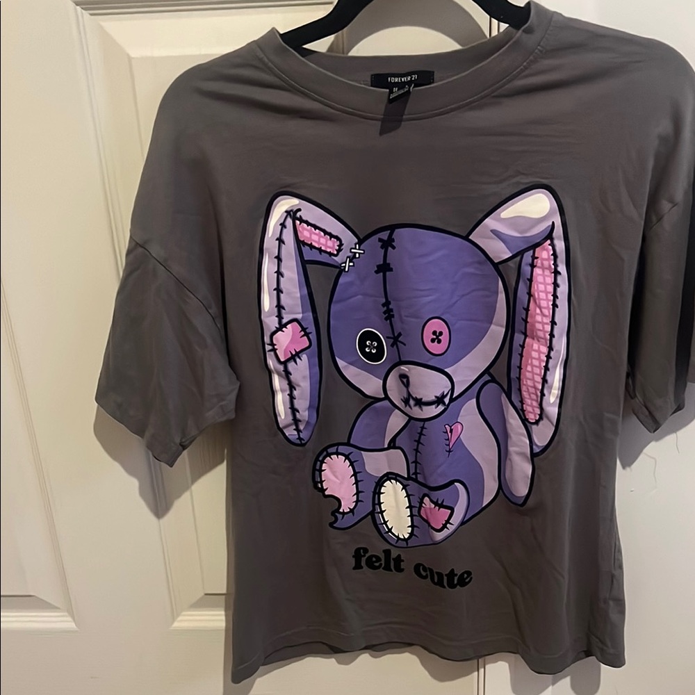Trendy  Gray Graphic T-Shirt Small